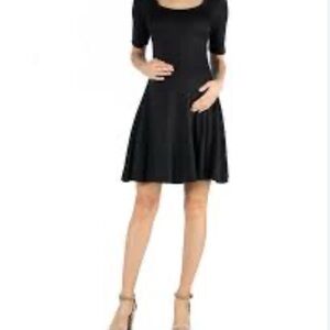 Acemi Classic Black Midi Dress